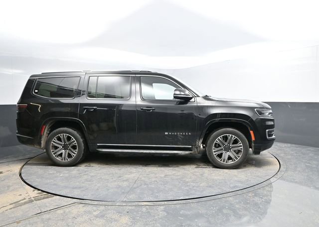 Used 2024 Jeep Wagoneer Series II AWD/4WD image 12