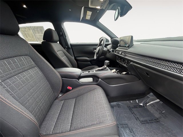 Used 2025 Honda HR-V Sport image 14