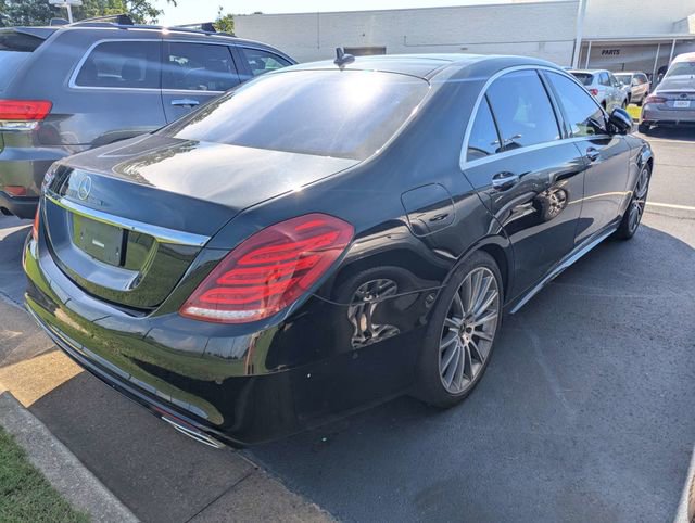Used 2017 Mercedes-Benz S 550 Sedan image 3