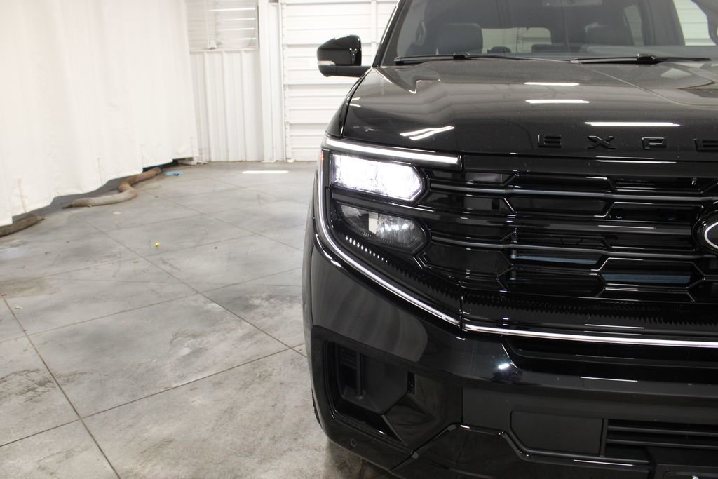 New 2025 Ford Expedition Platinum image 11
