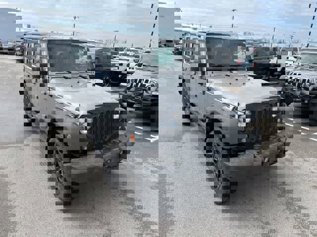 Used 2015 Jeep Wrangler Willys Wheeler image 21