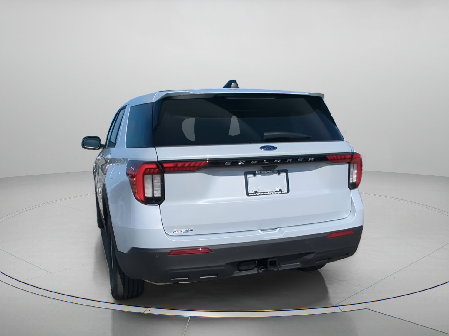 New 2026 Ford Explorer Active RWD image 26