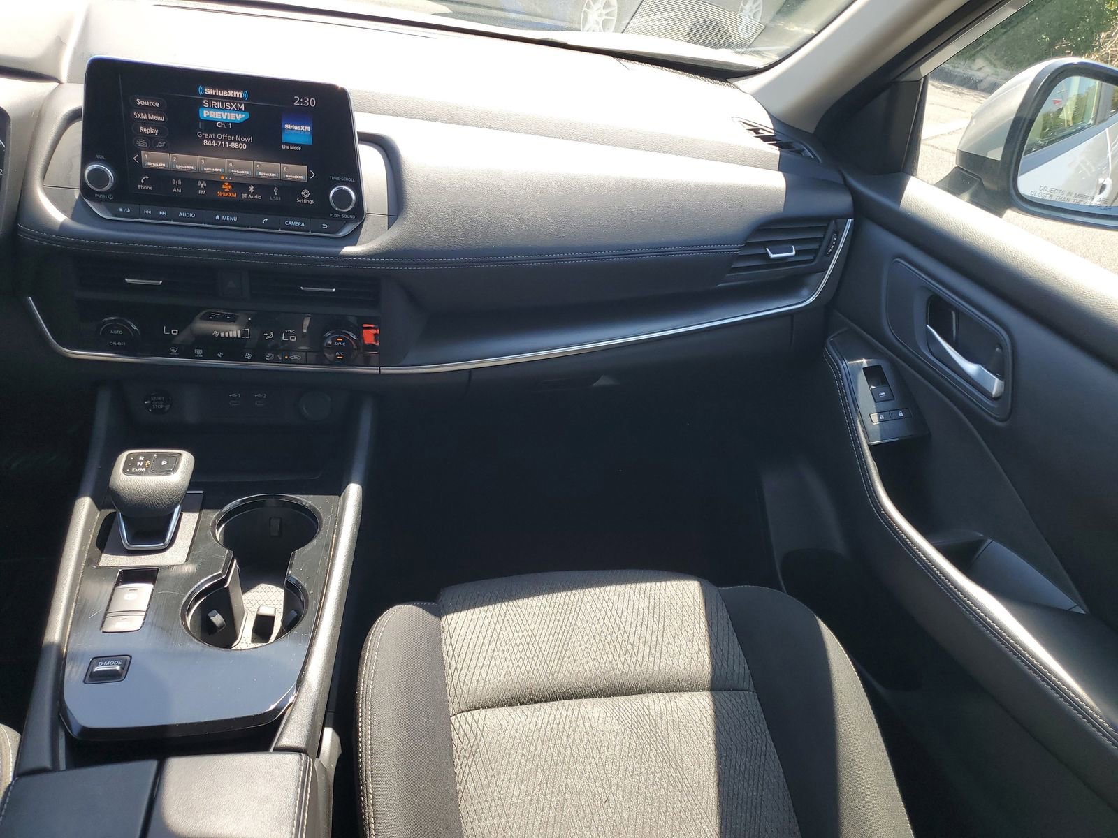 Used 2024 Nissan Rogue SV FWD image 26