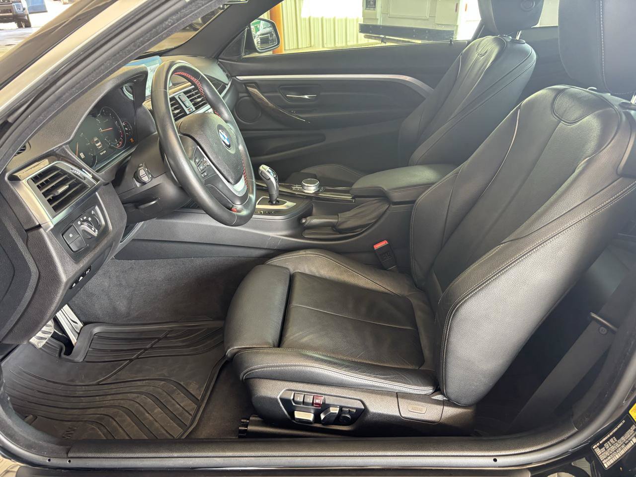 Used 2020 BMW 430i Coupe w/ Executive Package RWD image 17