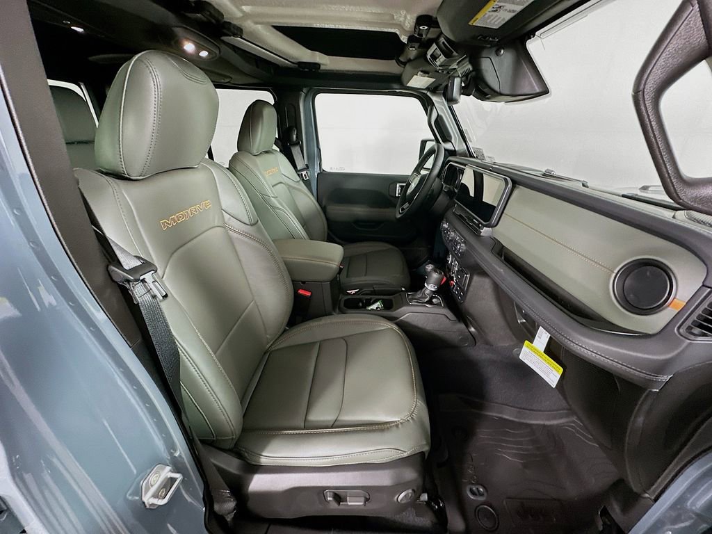 New 2026 Jeep Gladiator Mojave AWD/4WD image 35