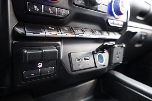 Used 2021 Chevrolet Silverado 1500 LTZ w/ Z71 Off-Road Package image 32