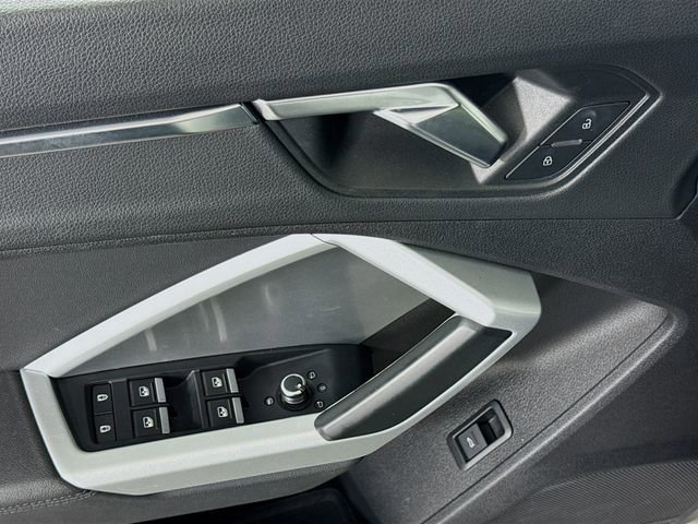 Used 2021 Audi Q3 2.0T Premium image 17