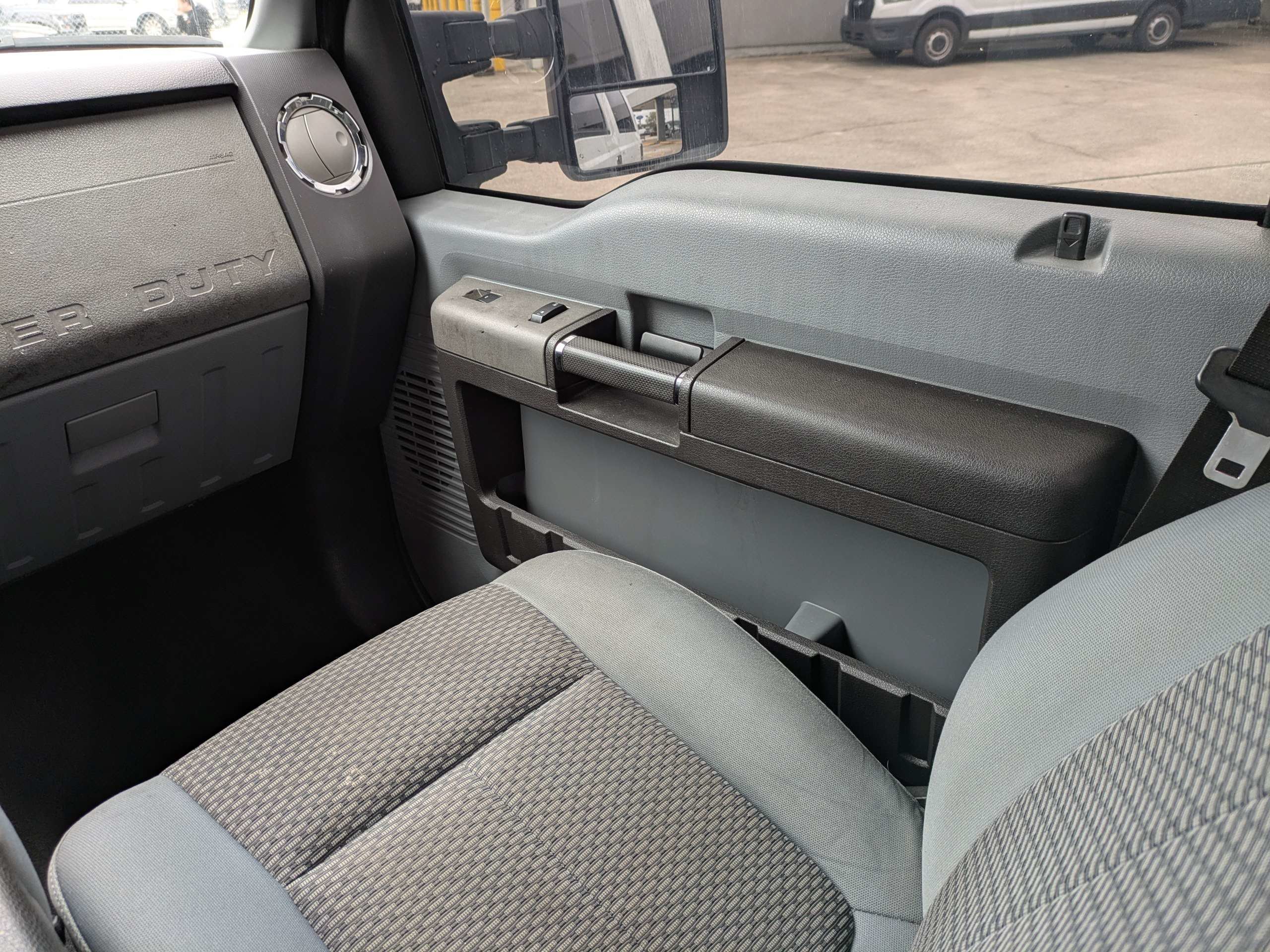 Used 2011 Ford F250 XLT AWD/4WD image 17