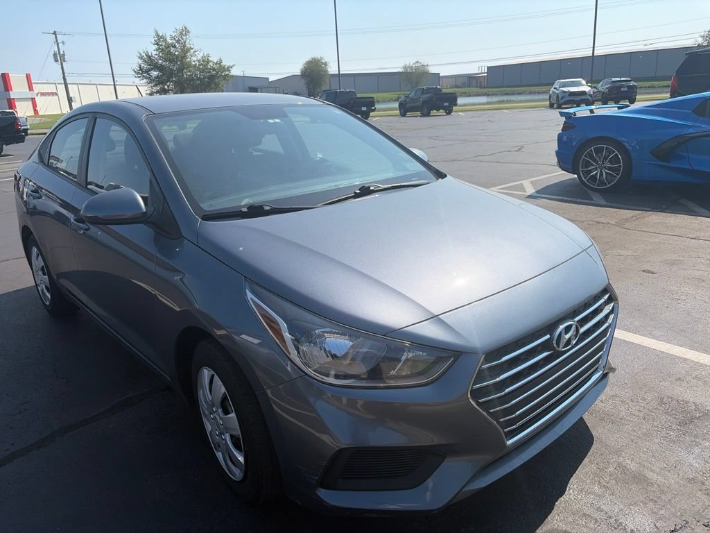 Used 2019 Hyundai Accent SE FWD image 4