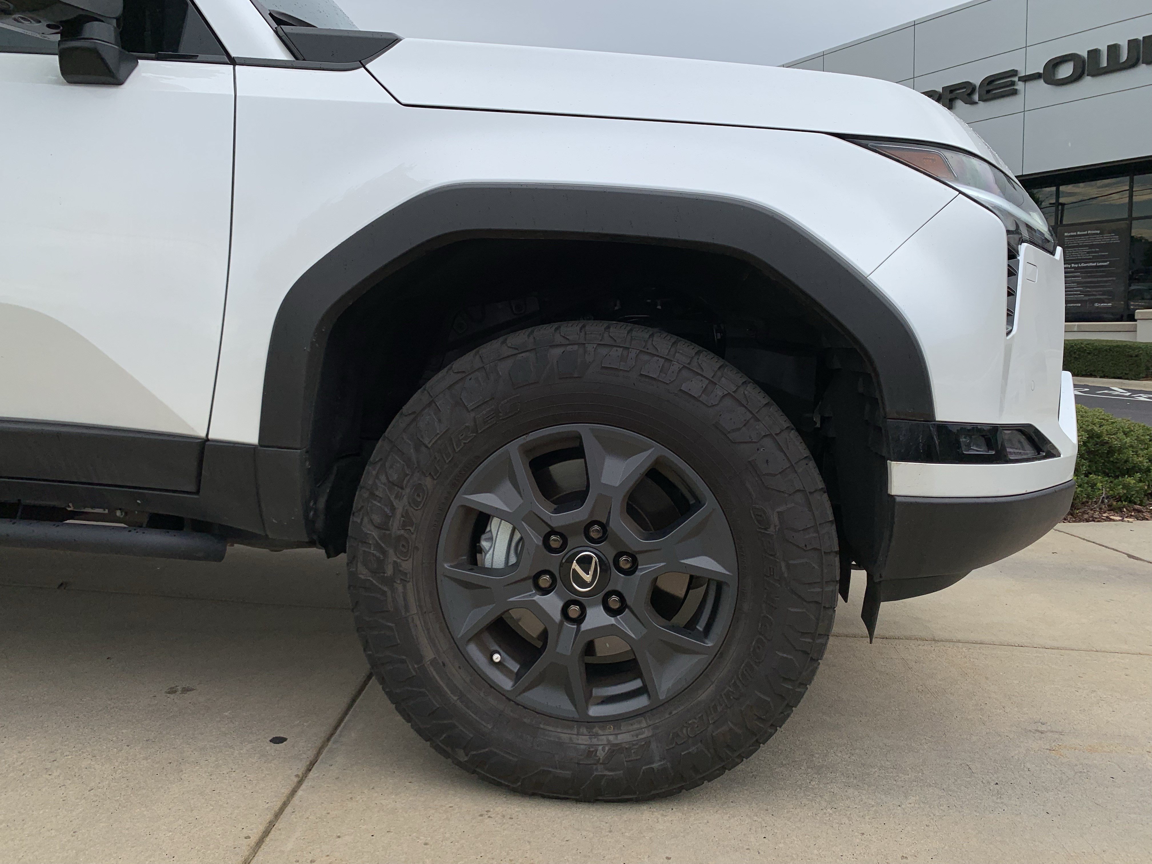 Certified 2026 Lexus GX 550 AWD/4WD image 13