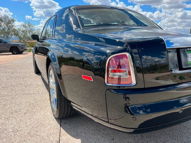 Used 2004 Rolls-Royce Phantom Sedan image 14