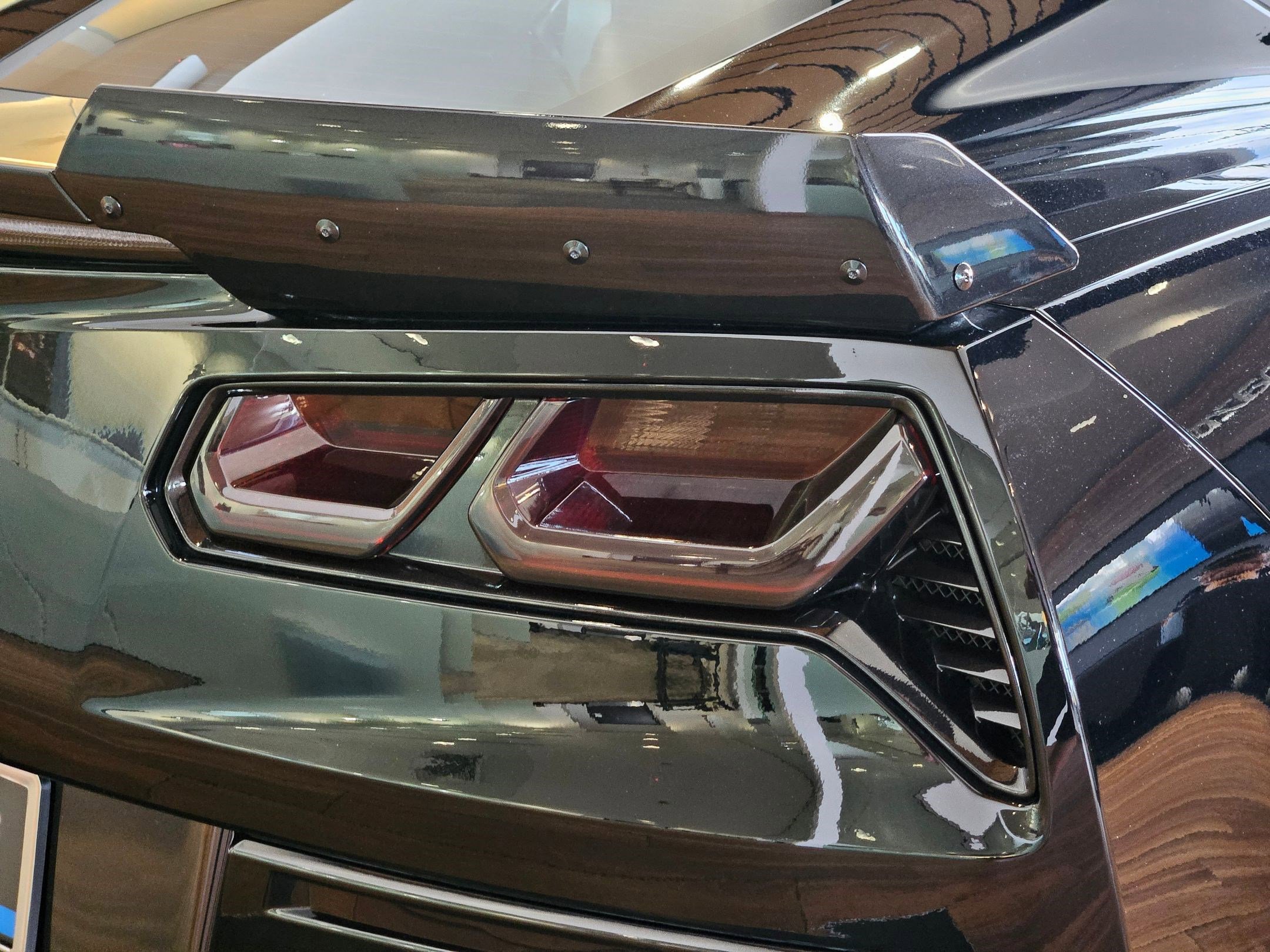 Used 2019 Chevrolet Corvette Grand Sport RWD image 11