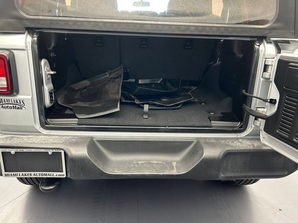 Used 2024 Jeep Wrangler Unlimited Sport AWD/4WD image 19