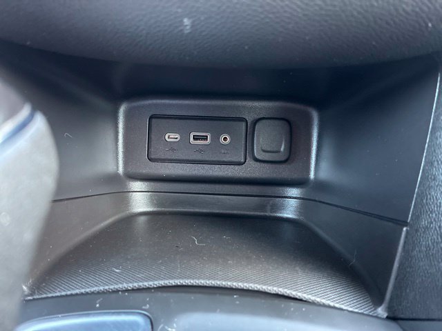 Used 2021 Chevrolet Equinox LT FWD image 32