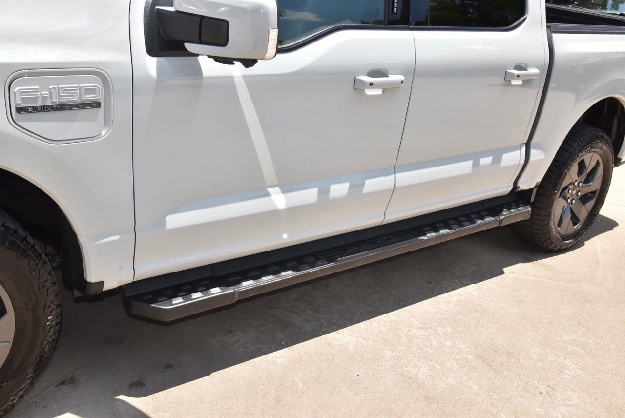 Certified 2023 Ford F150 Lightning Lariat w/ Equipment Group 511A High AWD/4WD image 39