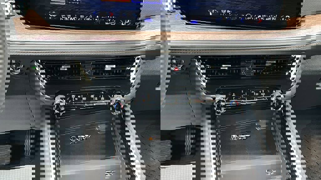 New 2025 Chevrolet Tahoe High Country image 21