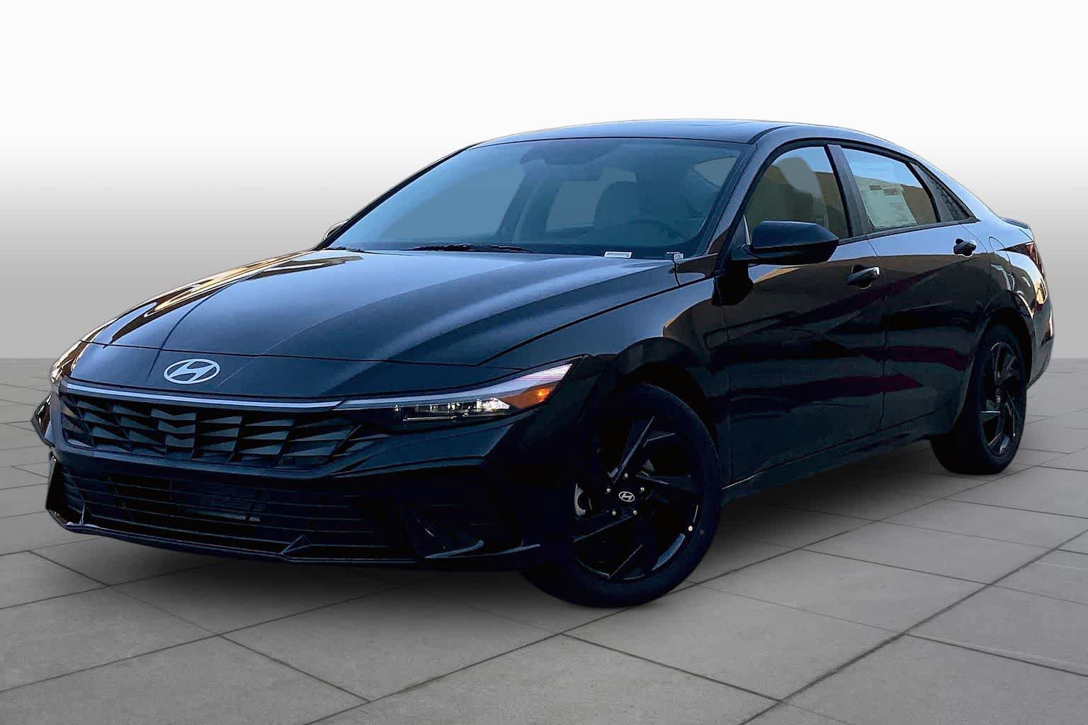 New 2026 Hyundai Elantra SEL Sport