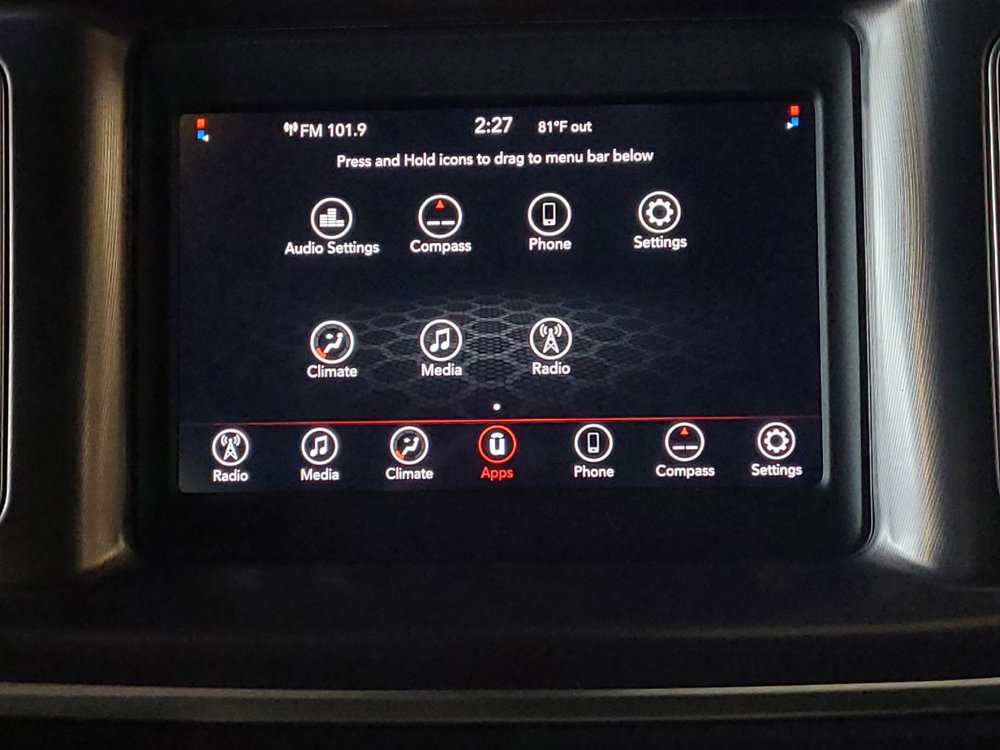 Used 2019 Dodge Charger SXT RWD image 25