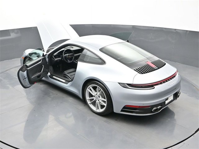 Used 2021 Porsche 911 Carrera 4 image 24