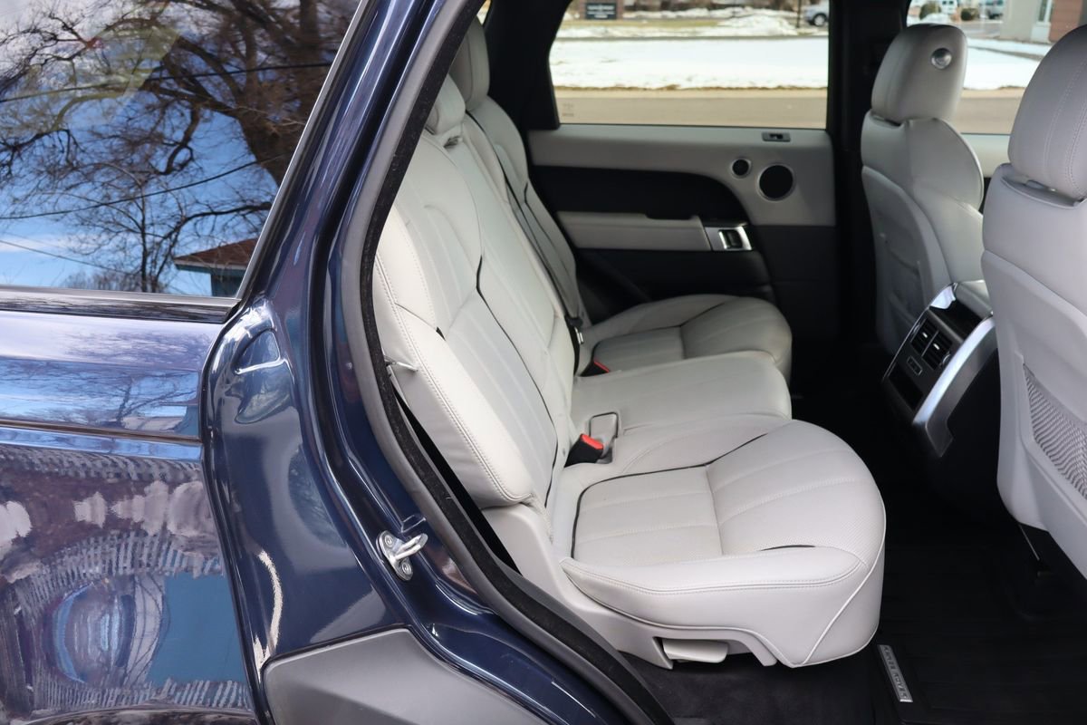 Used 2014 Land Rover Range Rover Sport HSE image 21