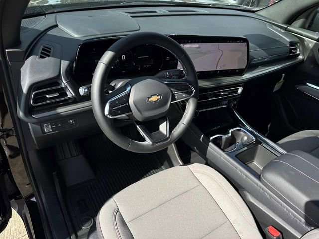 New 2026 Chevrolet Traverse LT w/ LPO, Floor Liner Package FWD image 20