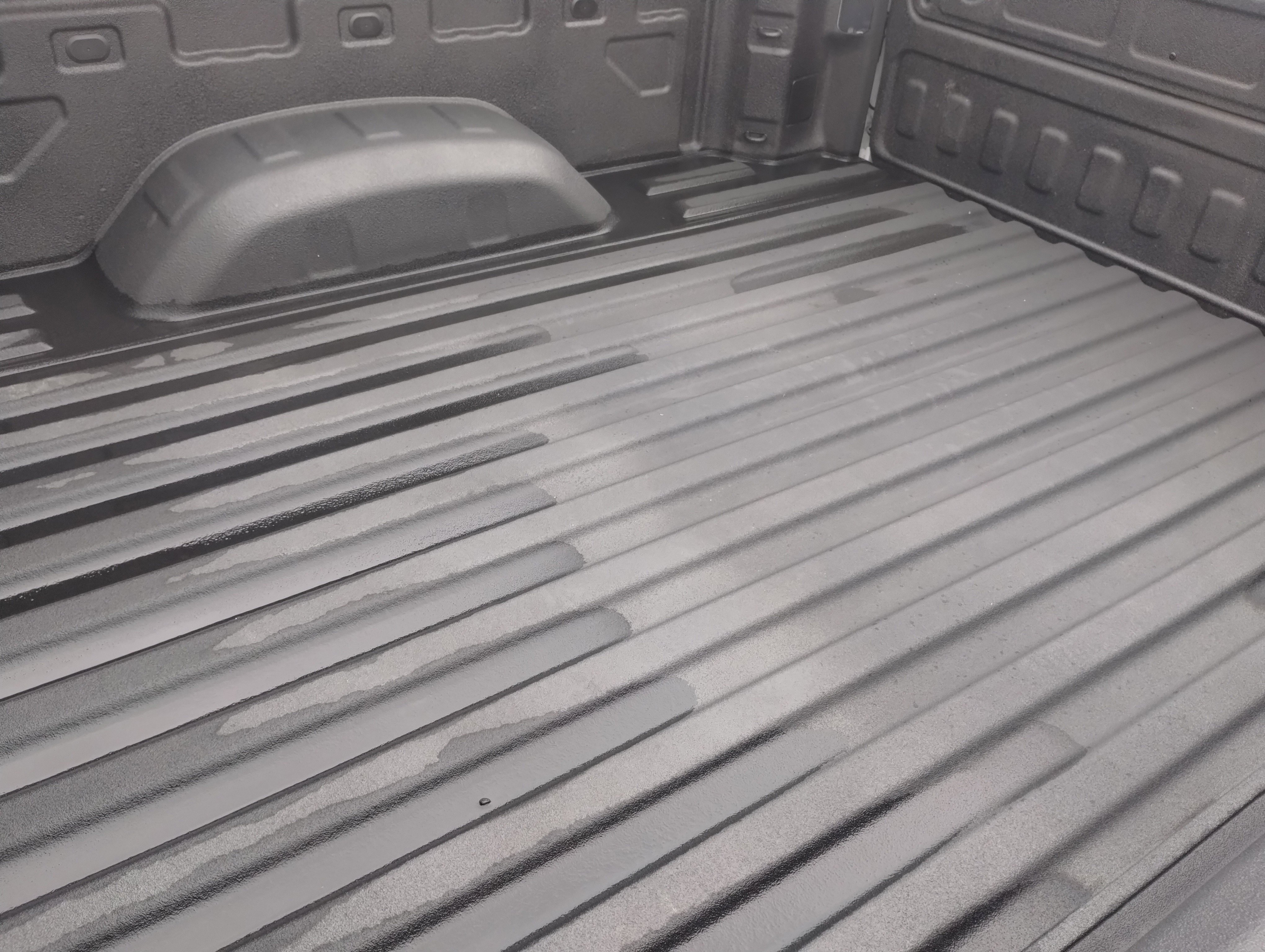 Used 2024 Chevrolet Silverado 2500 LT image 19