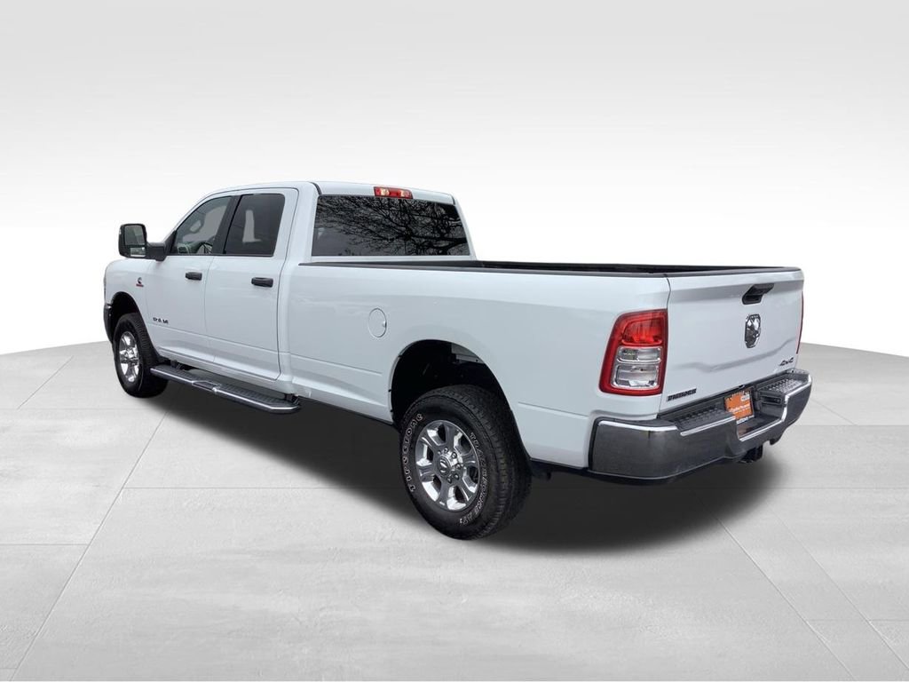 Used 2024 RAM 3500 Big Horn AWD/4WD image 5