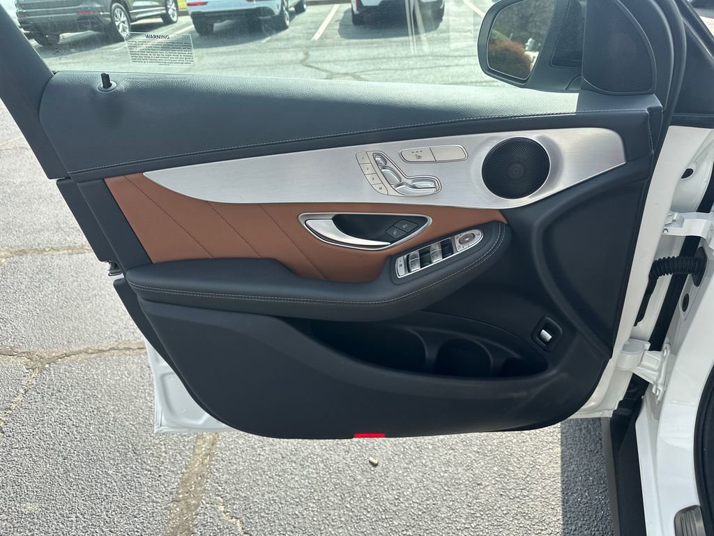 Certified 2022 Mercedes-Benz GLC 43 AMG 4MATIC image 10