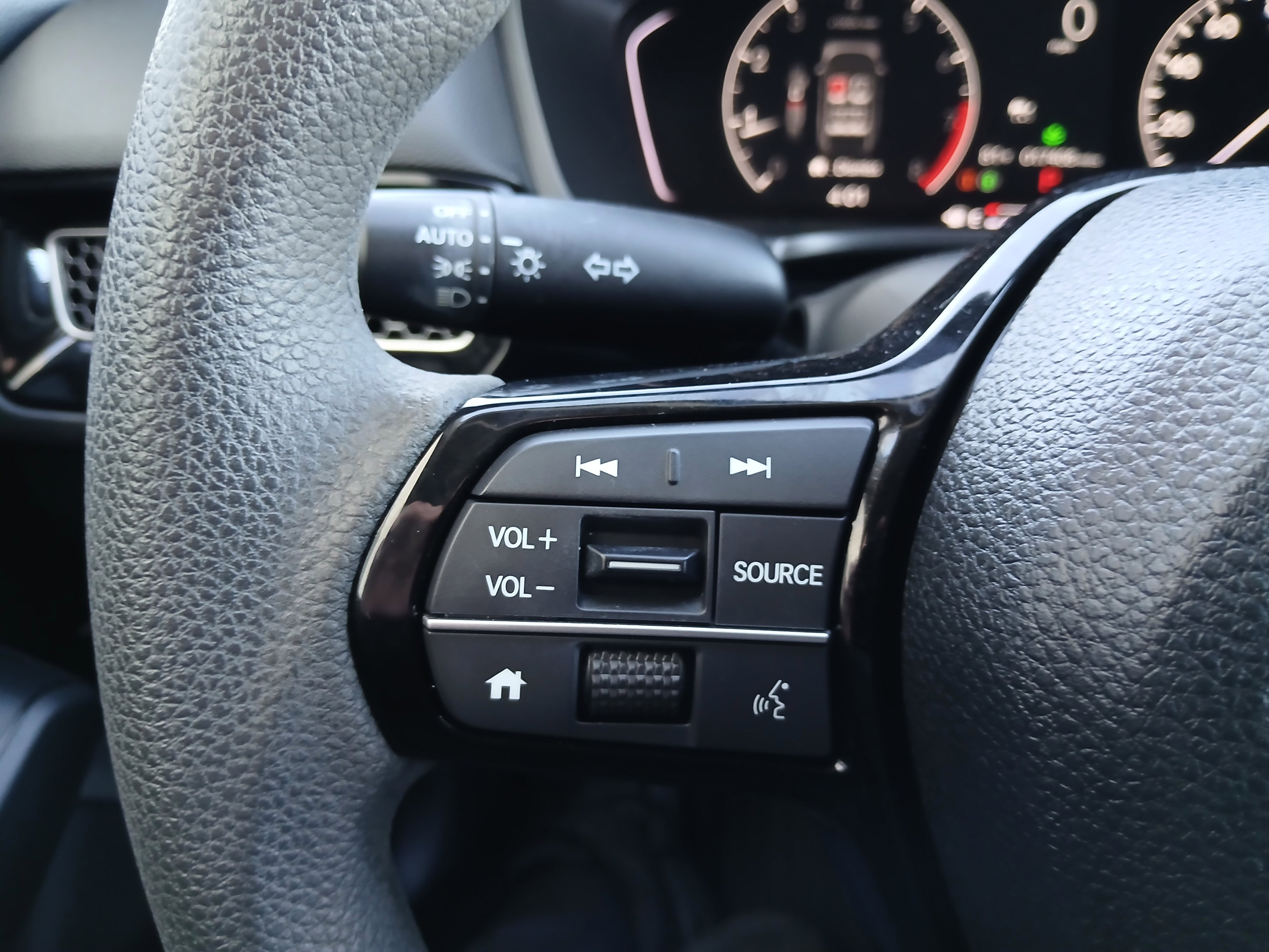 Used 2023 Honda Civic LX image 13