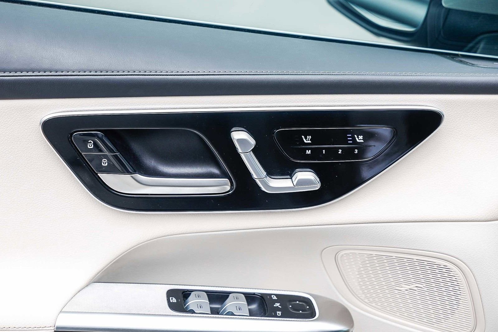 Certified 2023 Mercedes-Benz GLC 300 4MATIC image 21