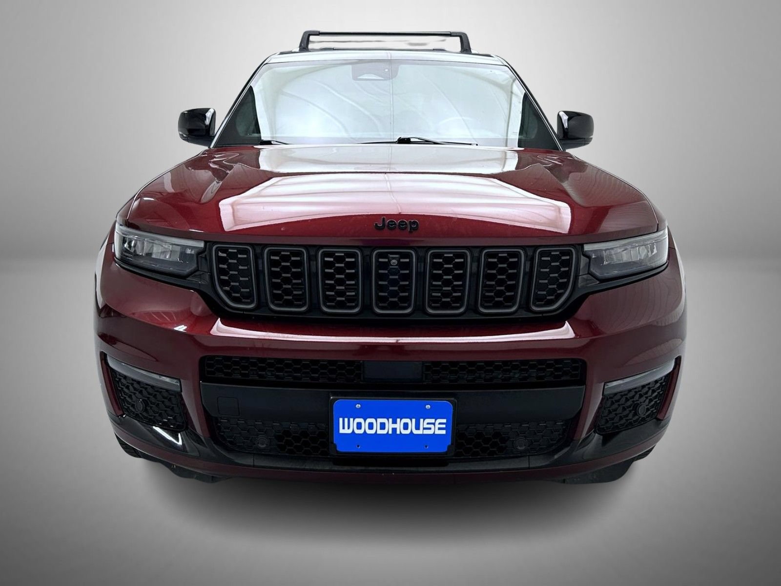 Used 2023 Jeep Grand Cherokee L Summit AWD/4WD image 2