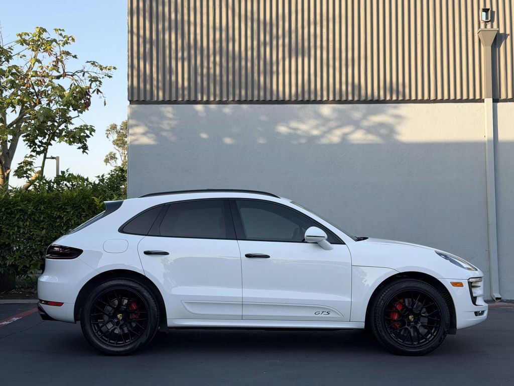 Used 2018 Porsche Macan GTS AWD/4WD image 8