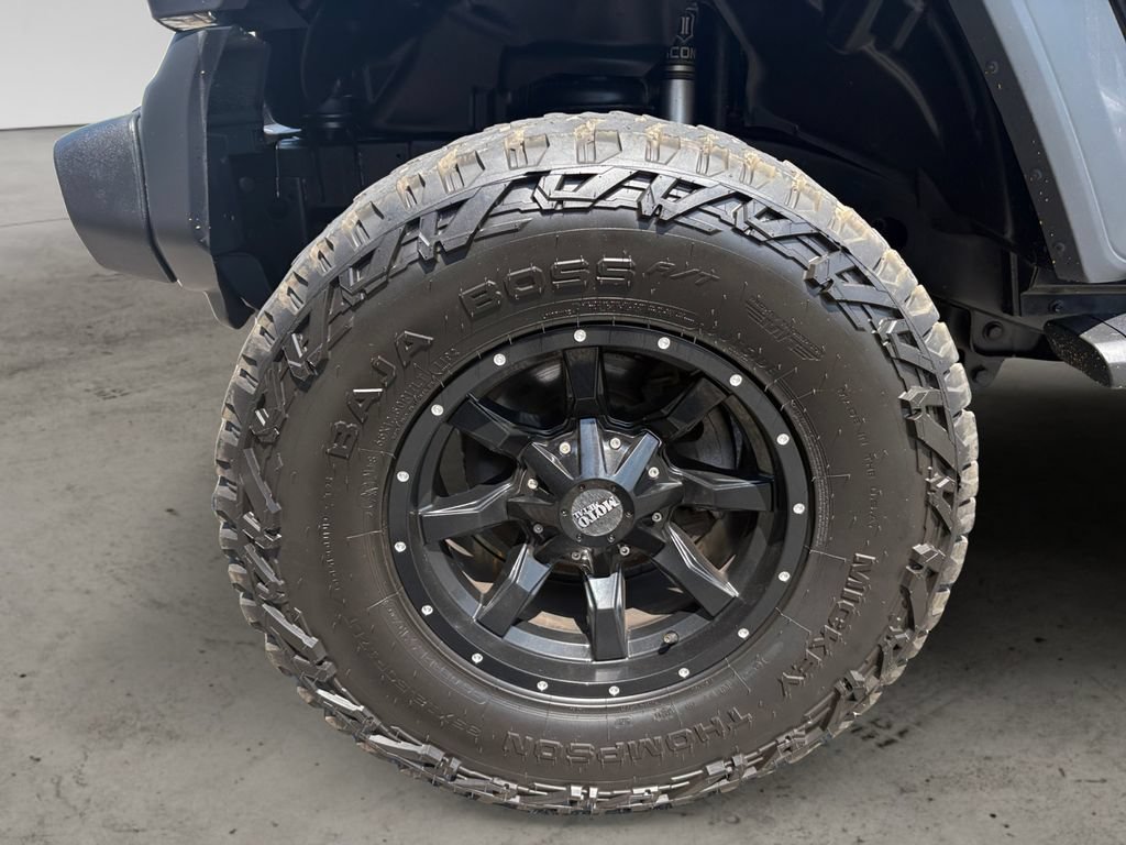 Used 2019 Jeep Wrangler Sport AWD/4WD image 14
