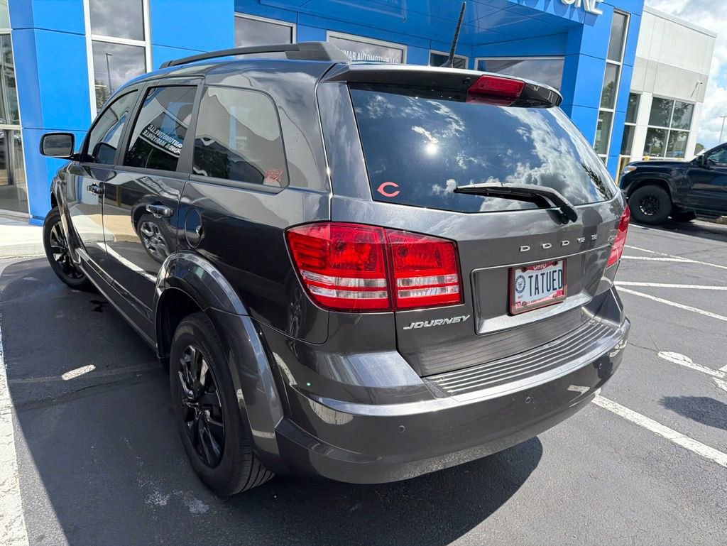 Used 2020 Dodge Journey SE FWD image 5