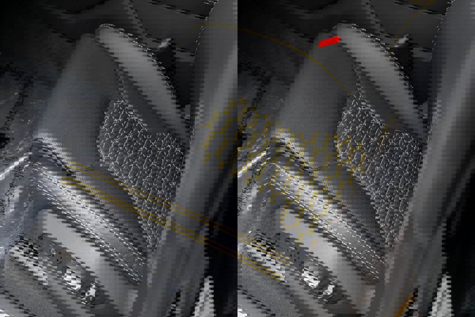 Used 2022 Lamborghini Urus image 28