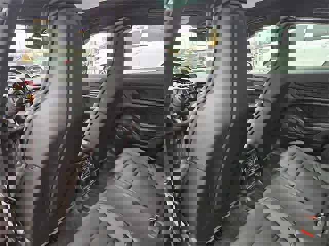 Used 2023 Porsche Taycan w/ Premium Package image 18