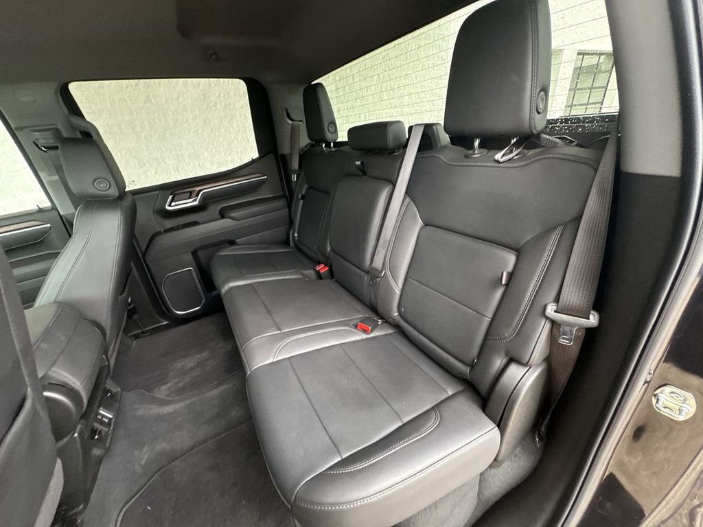 Certified 2025 GMC Sierra 1500 SLT image 25