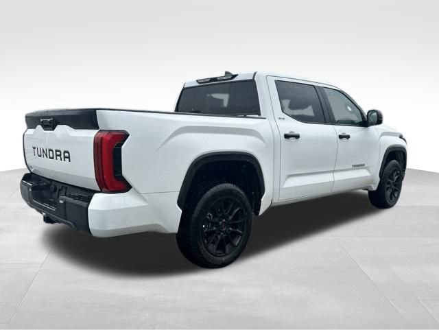 Used 2025 Toyota Tundra SR5 AWD/4WD image 5