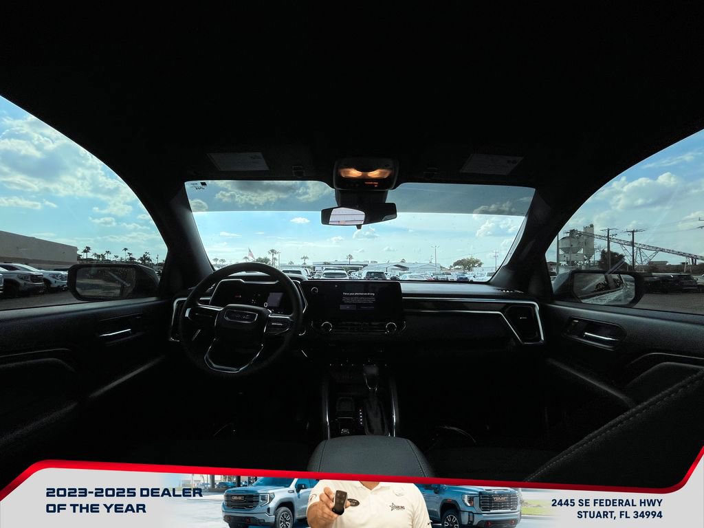 Used 2025 GMC Canyon Elevation image 14