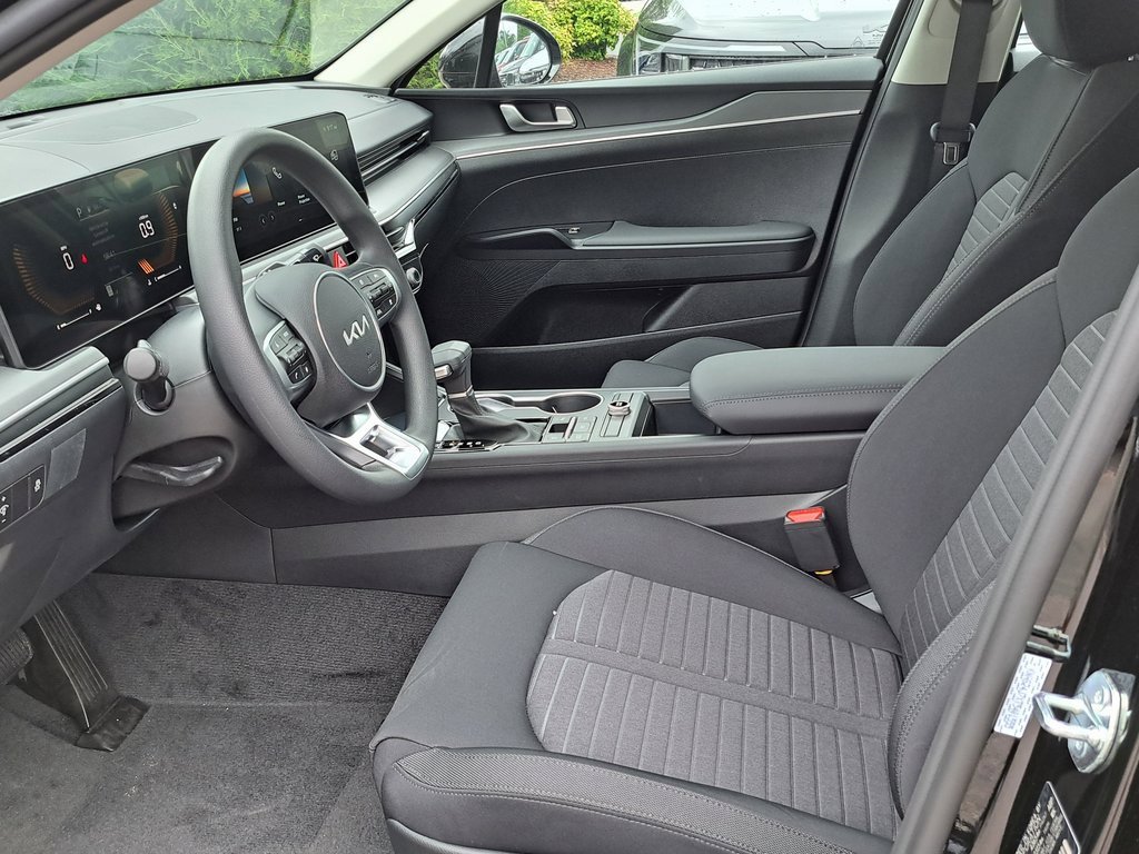 New 2026 Kia K5 LXS image 12