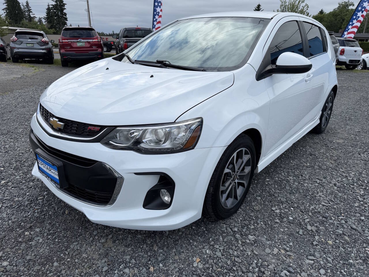 Used 2017 Chevrolet Sonic LT FWD image 7