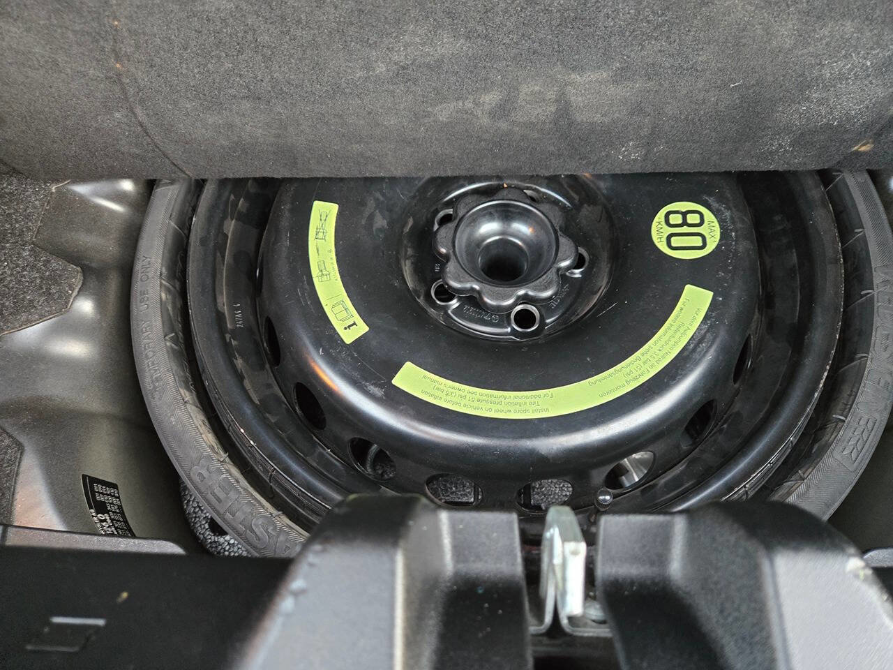 Used 2005 Mercedes-Benz SLK 350 image 24