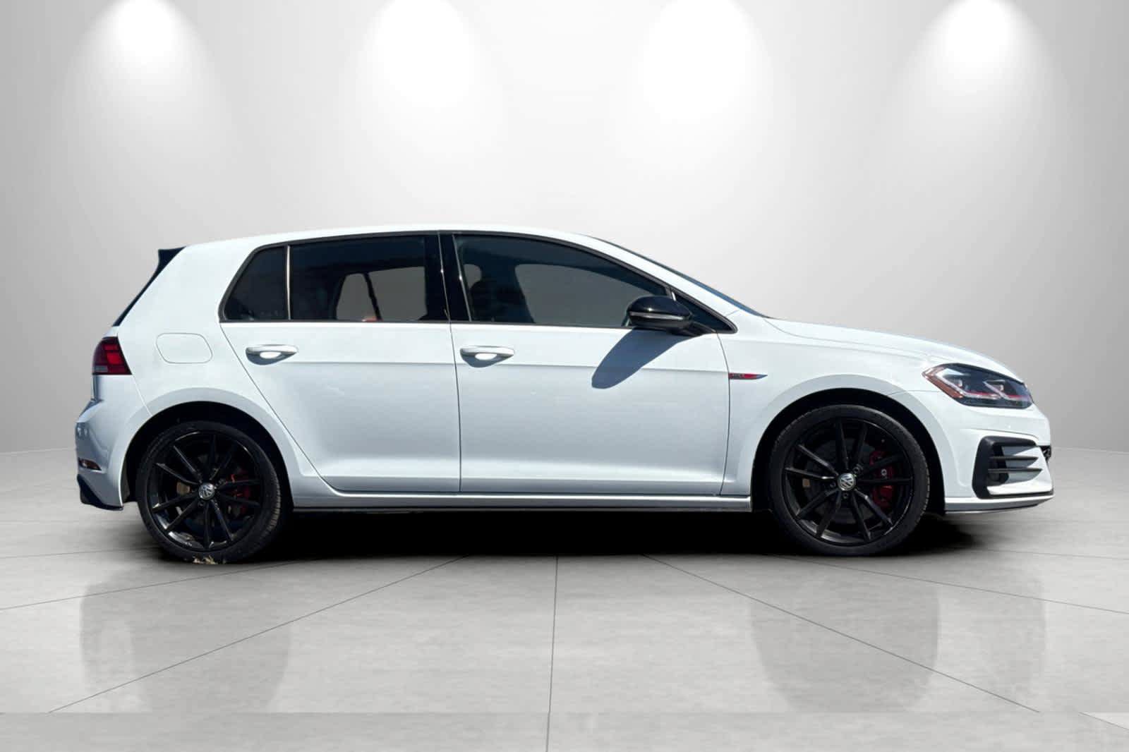 Used 2021 Volkswagen GTI SE FWD image 8