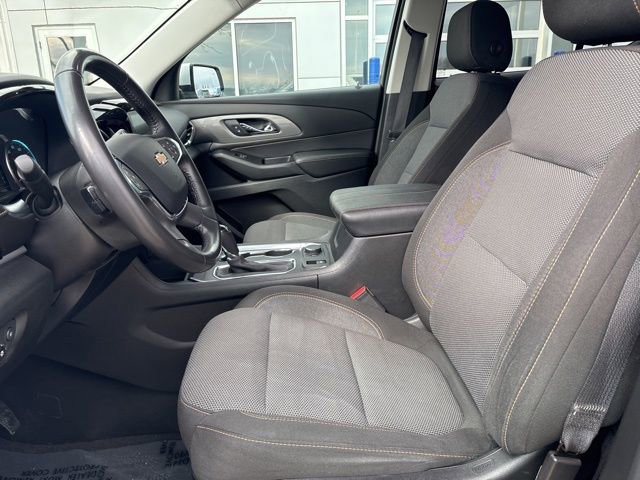 Used 2018 Chevrolet Traverse LT image 12