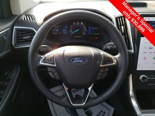 Used 2024 Ford Edge Titanium AWD/4WD image 12