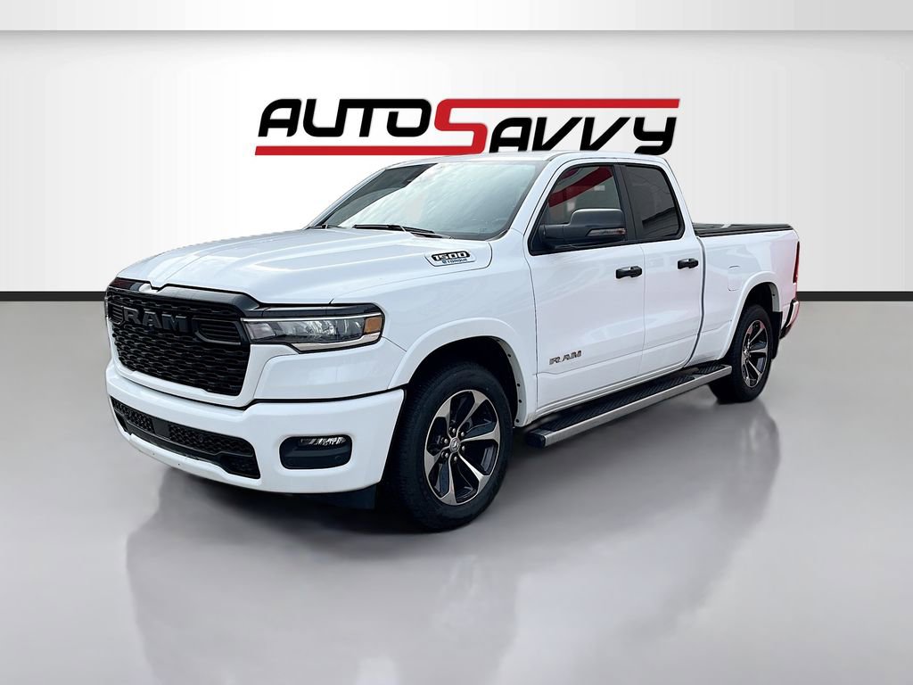 Used 2025 RAM 1500 Big Horn AWD/4WD image 3