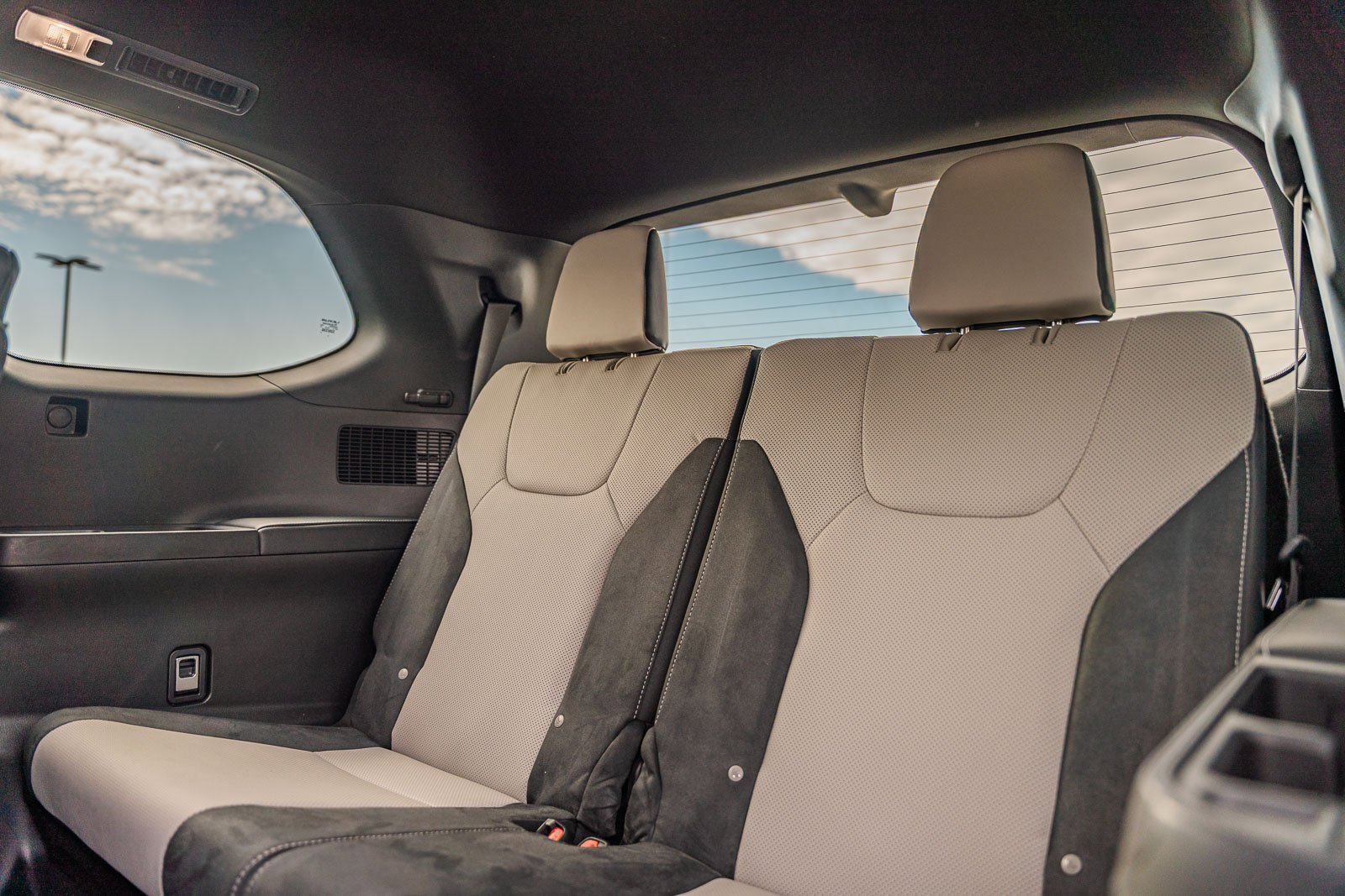 Used 2025 Lexus TX 500h AWD image 26