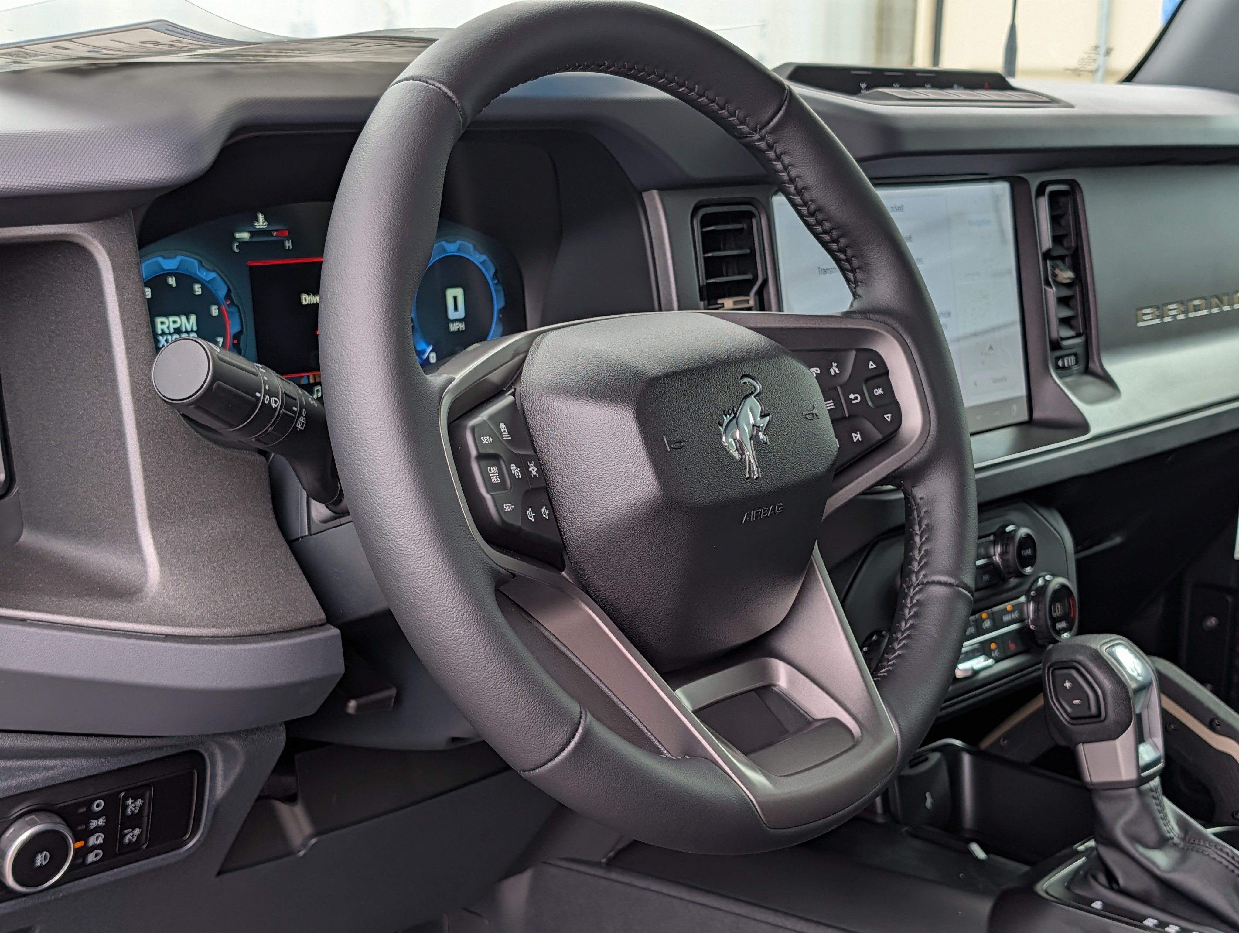 New 2026 Ford Bronco Badlands AWD/4WD image 23