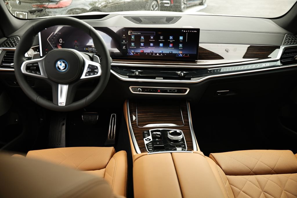New 2026 BMW X5 xDrive50e w/ Executive Package AWD/4WD image 29