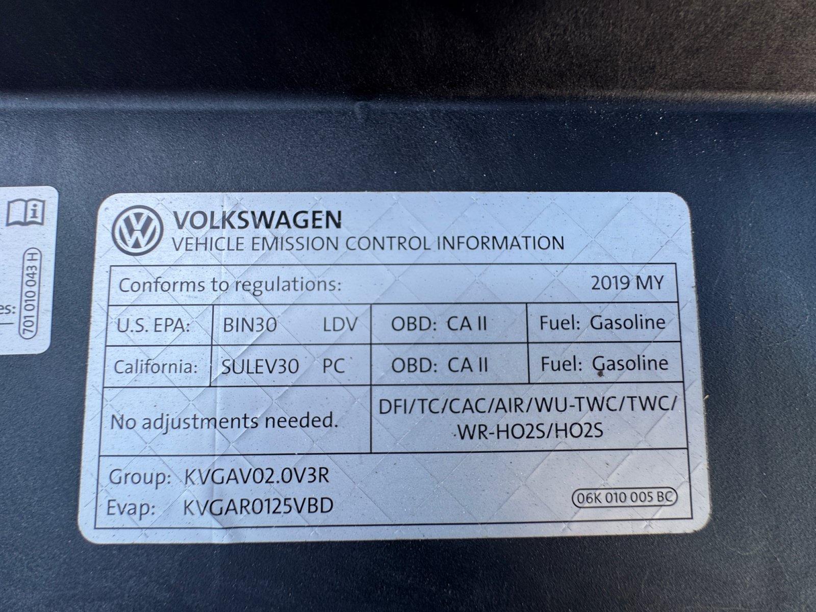 Used 2019 Volkswagen Passat 2.0T Wolfsburg w/ Wheels & Sunroof Package FWD image 18
